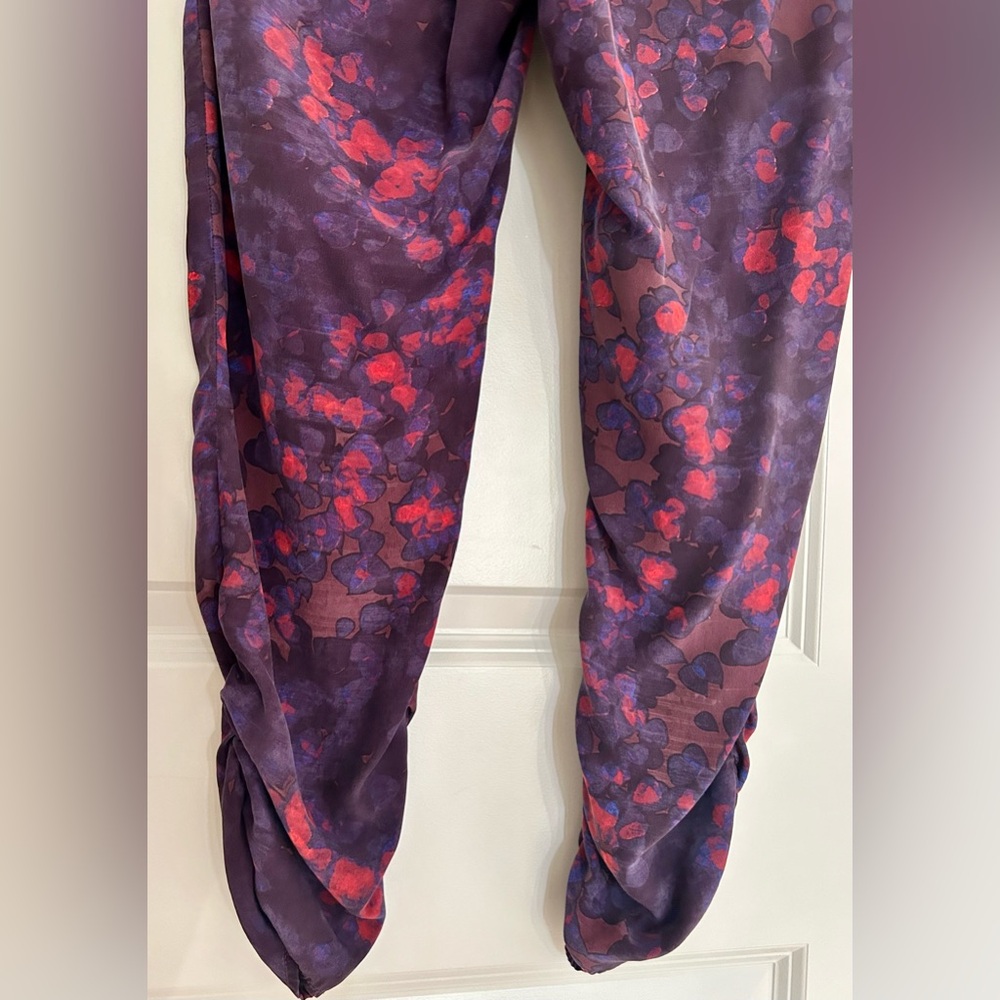 Pants - Picture 4 of 8
